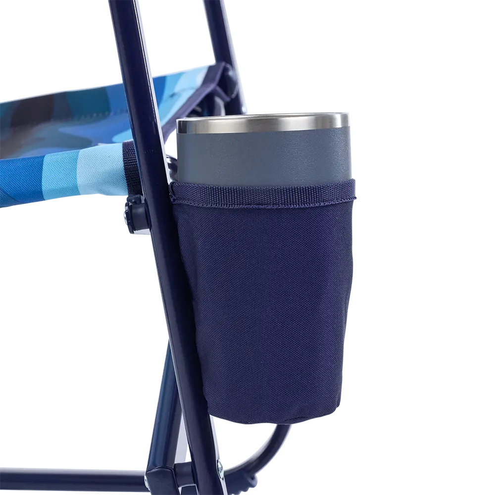 600356GCIOutdoorBeachRocker_BeachWave-Blue-cup-holder.webp