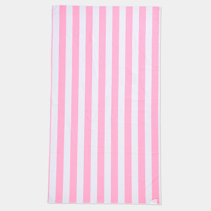 SkyDelmarMaxiSandFreeTowel_004_GreyBG.webp